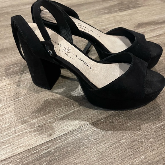 Chinese Laundry, black suede platform sandal. Worn only a few times, like new - Picture 2 of 3